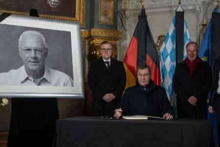 Markus Söder nimmt Abschied von Franz Beckenbauer Markus Söder nimmt Abschied von Franz Beckenbauer