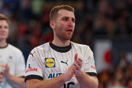 LINKSAUßEN: Lukas Mertens - Note: 3,0 - Wurde von seinen Mitspielern nur selten gefunden. Traf zwei seiner drei freien Würfe und zeigte sich auch in der Deckung sehr aufmerksam. Glänzen konnte er jedoch nicht.
