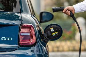 5.000 Euro Rabatt auf den Elektro-Kleinwagen