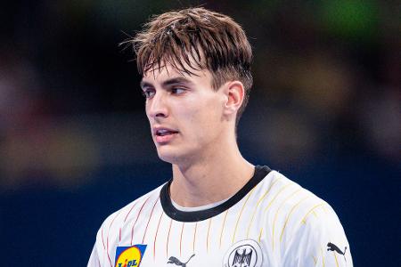 Julian Köster - Note: 3,0 - Verschaffte sich durch schnelle Richtungswechsel viele freie Würfe. Diese brachte er jedoch zu selten im Tor unter. Dafür mit einem guten Auge für seine Mitspieler. Defensiv mit einem gewohnt zuverlässigen Auftritt.