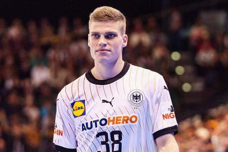 Martin Hanne - Note: 4,5 - Wirkte etwas übermotiviert und versuchte das Spiel an sich zu reißen. In seinen Aktionen jedoch teilweise deutlich zu überhastet. Direkt nach seiner Einwechslung mit zwei einfachen Ballverlusten.
