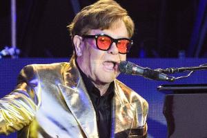 Der Emmy fehlte noch: Elton John hat EGOT-Status erlangt