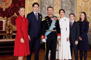 Dänischer Palast veröffentlicht offizielles Porträt der Königsfamilie