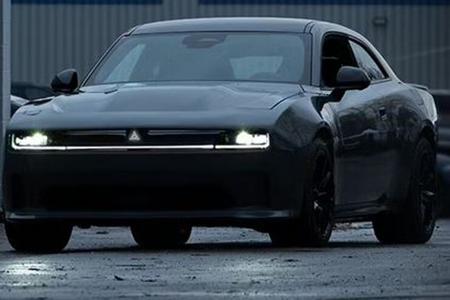 Dodge Charger SRT