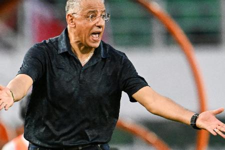 Tansania feuert Trainer Amrouche während des Afrika Cups Tansania feuert Trainer Amrouche während des Afrika Cups