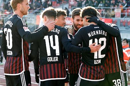 Rostock bei Selimbegovic-Debüt auf Abstiegsrang abgerutscht Rostock bei Selimbegovic-Debüt auf Abstiegsrang abgerutscht