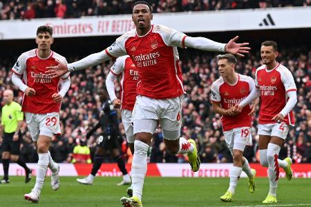 Arsenal hält Anschluss Arsenal hält Anschluss