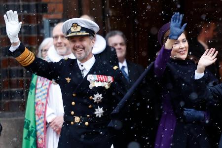 Nach Thronwechsel: Dänisches Königspaar besucht Sonntagsgottesdienst Nach Thronwechsel: Dänisches Königspaar besucht Sonntagsgottesdienst