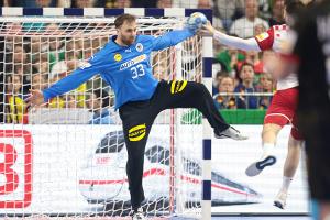 Handballer erreichen EM-Halbfinale - Fehlwurf-Festival gegen Kroatien