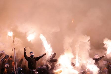 2. Liga: Geldstrafen für KSC, Düsseldorf und Osnabrück 2. Liga: Geldstrafen für KSC, Düsseldorf und Osnabrück