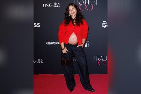 Chryssanthi Kavazi: Mit nacktem Babybauch auf dem roten Teppich