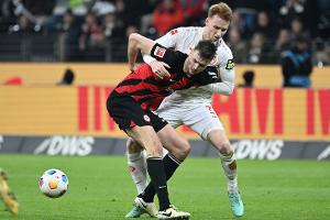 Götze schießt Frankfurt in den Königsklassen-Kampf