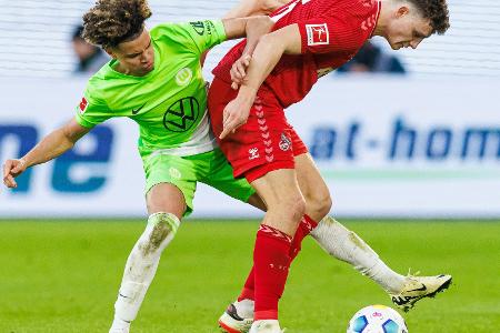 Nach Schiri-K.o.: Köln erkämpft sich Punkt in Wolfsburg Nach Schiri-K.o.: Köln erkämpft sich Punkt in Wolfsburg