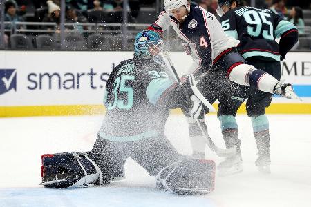 NHL: Seattle bezwingt Blue Jackets - Grubauer auf der Bank NHL: Seattle bezwingt Blue Jackets - Grubauer auf der Bank