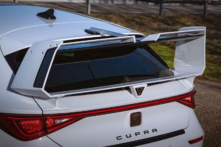 JE Design Cupra Leon Hatchback