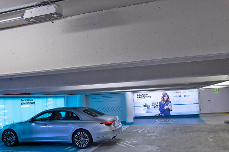 Automated Valet Parking Stuttgart Flughafen Mercedes S-Klasse