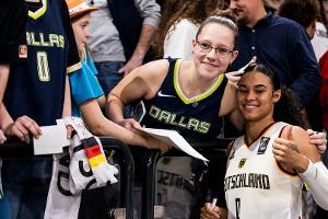 Sabally spielt weiter für die Dallas Wings