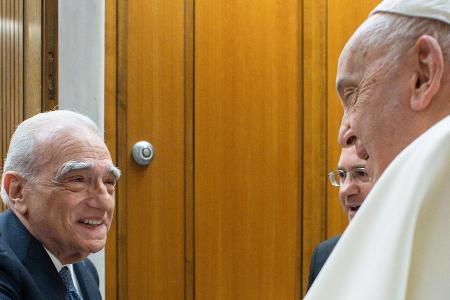 Martin Scorsese trifft Papst Franziskus im Vatikan Martin Scorsese trifft Papst Franziskus im Vatikan