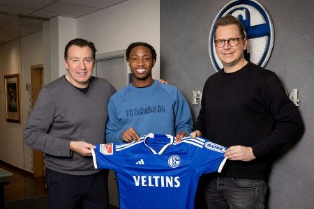 Schalke leiht Rechtsverteidiger Soppy aus Bergamo Schalke leiht Rechtsverteidiger Soppy aus Bergamo