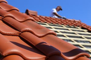 Neuer Dachziegel reduziert Heiz- und Kühlkosten drastisch