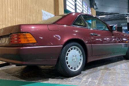 Mercedes 300 SL-24 R129 Rétromobile Paris (2024)