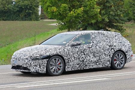 Erlkönig Audi A6 Avant E-Tron
