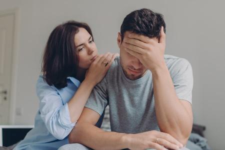 Depressionen im eigenen Umfeld? Das sollten Angehörige wissen Depressionen im eigenen Umfeld? Das sollten Angehörige wissen