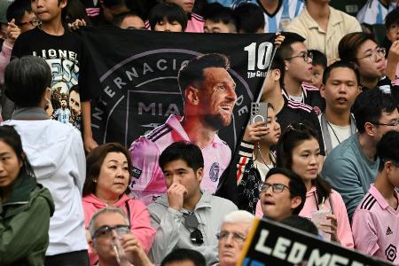 Messi-Ärger hält in Hongkong an Messi-Ärger hält in Hongkong an