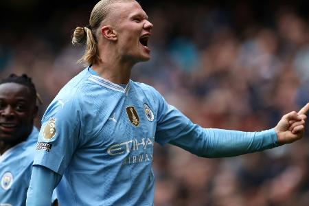 Liverpool und Manchester City im Gleichschritt Liverpool und Manchester City im Gleichschritt