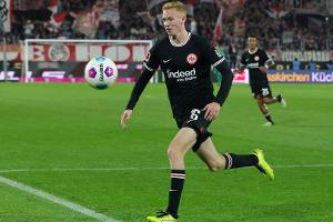 Eintracht mehrere Wochen ohne Larsson