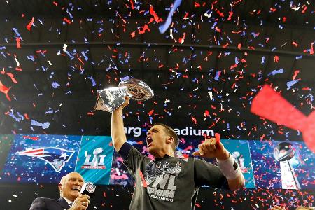 Nur noch vier: Mahomes jagt Tom Brady Nur noch vier: Mahomes jagt Tom Brady
