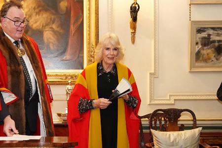 Königin Camilla übernimmt mehr royale Aufgaben und erhält neuen Titel Königin Camilla übernimmt mehr royale Aufgaben und erhält neuen Titel