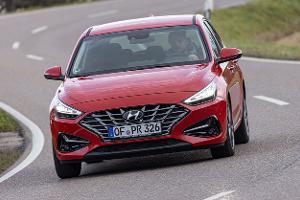 Bei i30 und Tucson drohen Brems- und Motorschäden