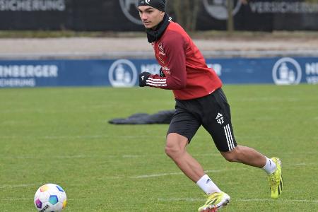 DFB: Völler und Rettig wegen Uzun in Nürnberg DFB: Völler und Rettig wegen Uzun in Nürnberg