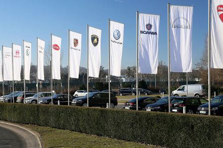 VW-Konzern Flaggen Konzernmarken