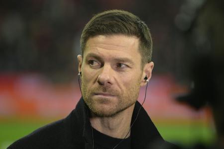 Alonso wimmelt Zukunftsfragen ab: Alonso wimmelt Zukunftsfragen ab: