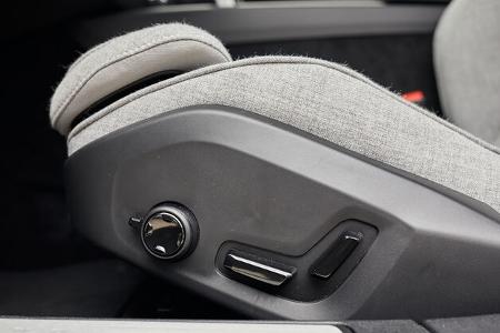 Volvo V60 Cross Country B5 AWD Pro, Interieur