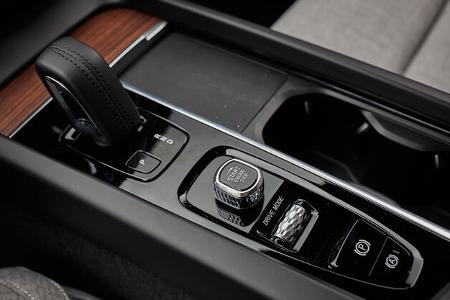 Volvo V60 Cross Country B5 AWD Pro, Interieur