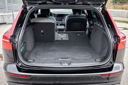 Volvo V60 Cross Country B5 AWD Pro, Interieur