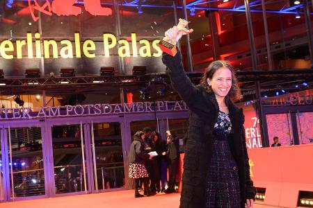 Berlinale 2024: Erneut gewinnt eine Dokumentation den Goldenen Bären Berlinale 2024: Erneut gewinnt eine Dokumentation den Goldenen Bären