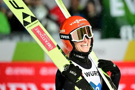 Skispringen: Schmid Dritte und Fünfte in Hinzenbach Skispringen: Schmid Dritte und Fünfte in Hinzenbach