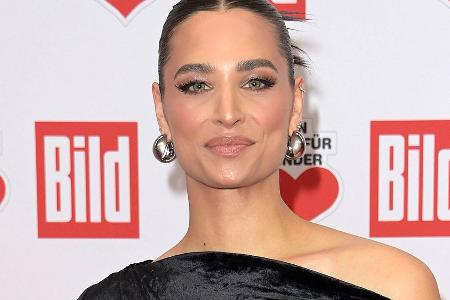 Amira Pocher berichtet von der ersten Panikattacke ihres Lebens Amira Pocher berichtet von der ersten Panikattacke ihres Lebens