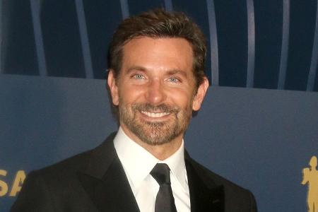 Bradley Cooper: Darum läuft er zu Hause ständig nackt herum Bradley Cooper: Darum läuft er zu Hause ständig nackt herum