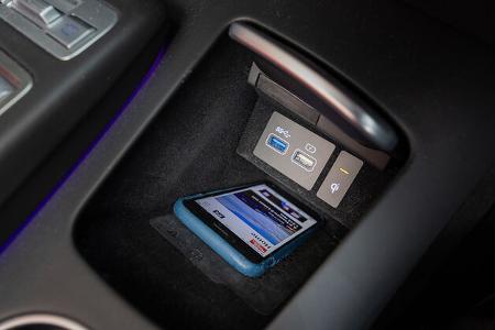 Genesis Electrified GV70