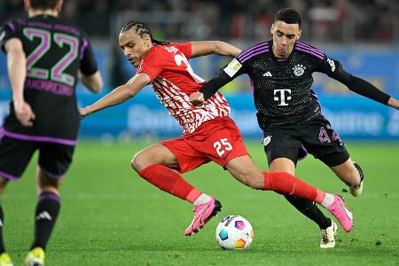 Kein Eberl-Effekt: Bayern spielen nur remis beim Jubiläum Kein Eberl-Effekt: Bayern spielen nur remis beim Jubiläum