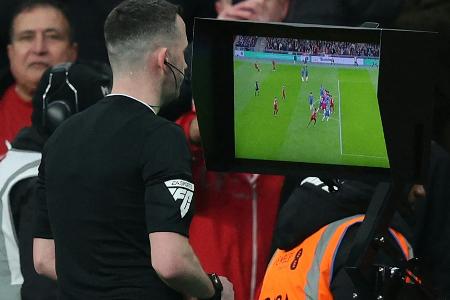 Auch bei Olympia: VAR-Erklärungen sollen ausgeweitet werden Auch bei Olympia: VAR-Erklärungen sollen ausgeweitet werden