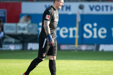 Slapstick-Eigentor: Frankfurt beendet Negativserie Slapstick-Eigentor: Frankfurt beendet Negativserie