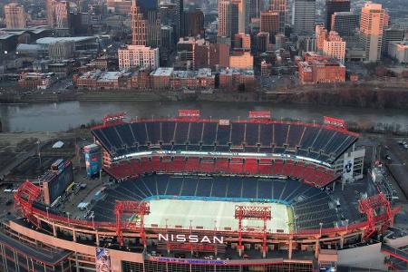 Nissan Stadium (Tenessee Titans) - Im 'Music City Miracle' drehten die Titans 2000 ein Playoff-Spiel zwölf Sekunden vor Schluss zu ihren Gunsten. Heute hoffen bis 69.143 Fans in der 1999 eröffneten Arena auf weitere Wunder ihrer Heimmannschaft.