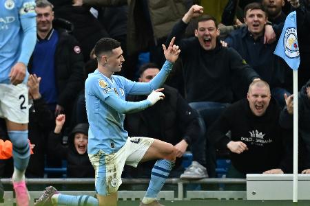 England: City dreht Manchester-Derby England: City dreht Manchester-Derby