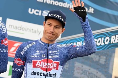 Tirreno-Adriatico: Philipsen siegt im Massensprint Tirreno-Adriatico: Philipsen siegt im Massensprint